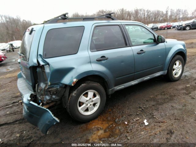 Photo 3 VIN: 1FMCU0D74BKC58422 - FORD ESCAPE 