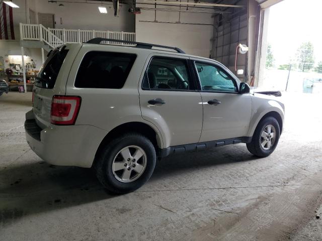 Photo 2 VIN: 1FMCU0D74CKA38585 - FORD ESCAPE 