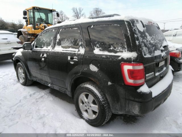 Photo 2 VIN: 1FMCU0D74CKA89813 - FORD ESCAPE 