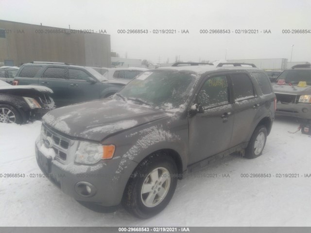 Photo 1 VIN: 1FMCU0D74CKB44843 - FORD ESCAPE 