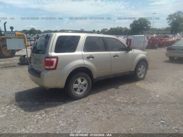 Photo 3 VIN: 1FMCU0D74CKB57575 - FORD ESCAPE 