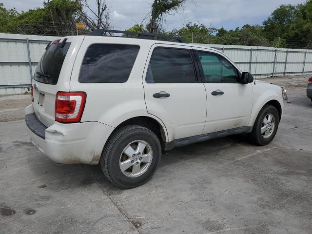 Photo 2 VIN: 1FMCU0D74CKB90818 - FORD ESCAPE 