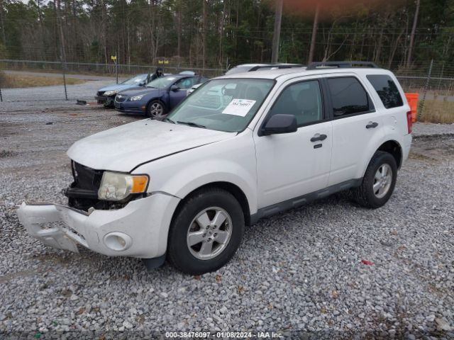 Photo 1 VIN: 1FMCU0D74CKC20528 - FORD ESCAPE 