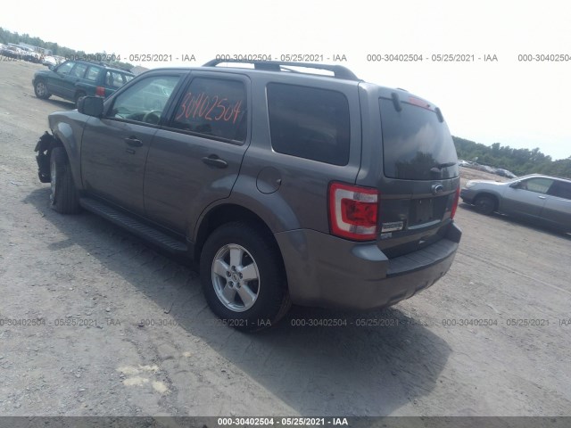 Photo 2 VIN: 1FMCU0D74CKC52489 - FORD ESCAPE 