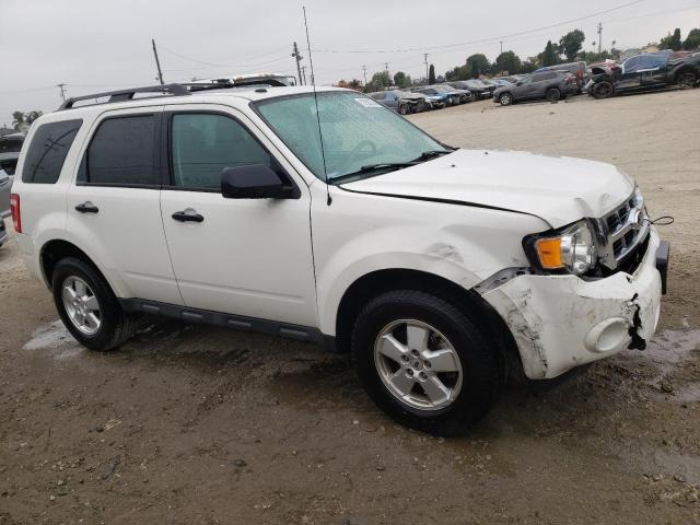 Photo 3 VIN: 1FMCU0D74CKC67512 - FORD ESCAPE 