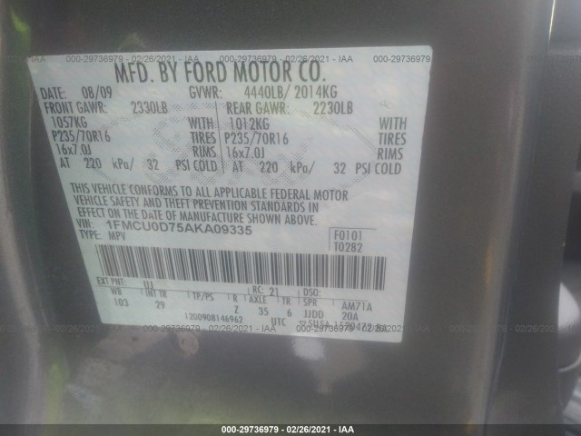 Photo 8 VIN: 1FMCU0D75AKA09335 - FORD ESCAPE 