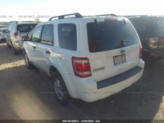 Photo 2 VIN: 1FMCU0D75AKA30010 - FORD ESCAPE 