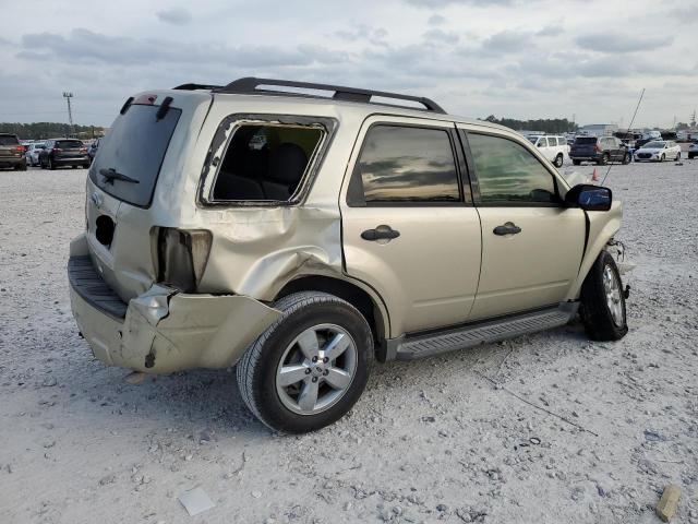 Photo 2 VIN: 1FMCU0D75AKA71401 - FORD ESCAPE XLT 