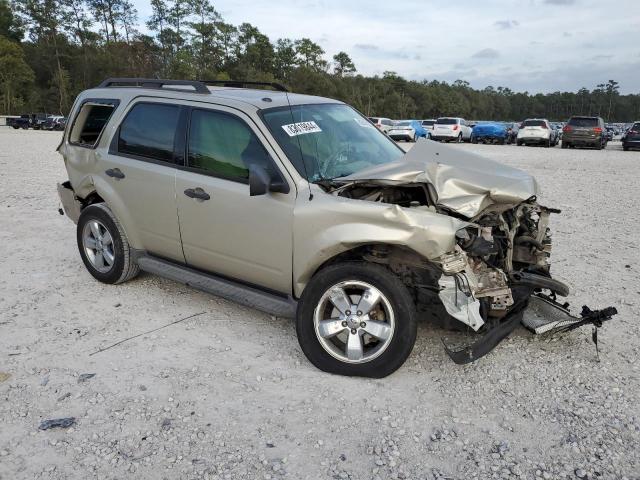 Photo 3 VIN: 1FMCU0D75AKA71401 - FORD ESCAPE XLT 