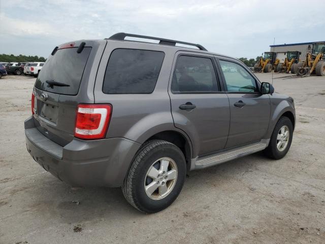 Photo 2 VIN: 1FMCU0D75AKB61096 - FORD ESCAPE XLT 