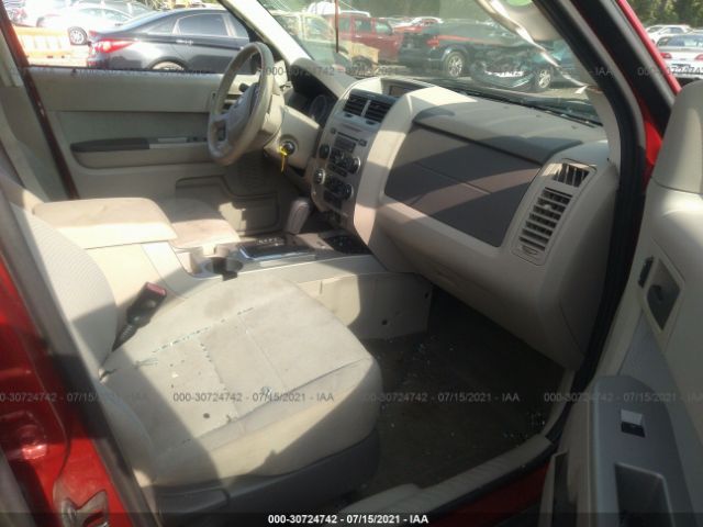 Photo 4 VIN: 1FMCU0D75BKA06002 - FORD ESCAPE 