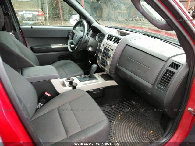 Photo 4 VIN: 1FMCU0D75BKA31837 - FORD ESCAPE 