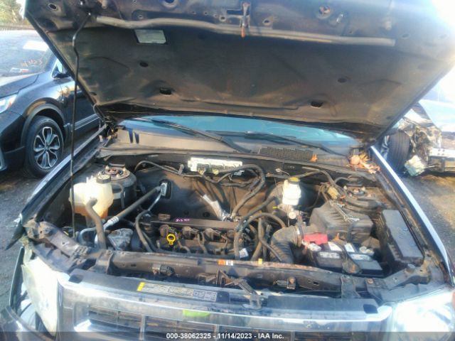 Photo 9 VIN: 1FMCU0D75BKA36116 - FORD ESCAPE 