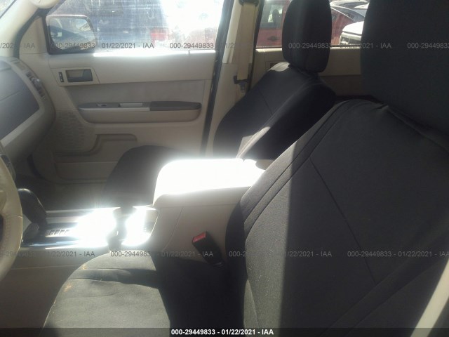 Photo 4 VIN: 1FMCU0D75BKA47455 - FORD ESCAPE 