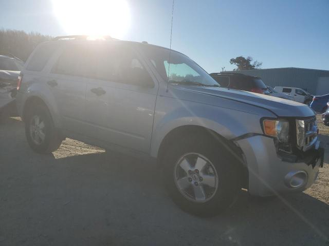 Photo 3 VIN: 1FMCU0D75BKB82726 - FORD ESCAPE XLT 