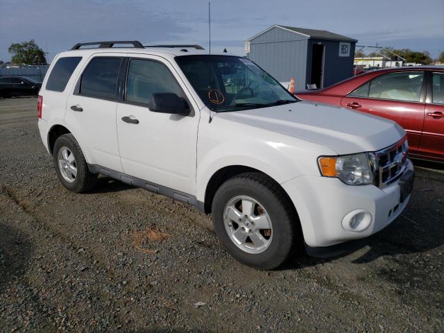 Photo 3 VIN: 1FMCU0D75BKB92897 - FORD ESCAPE XLT 