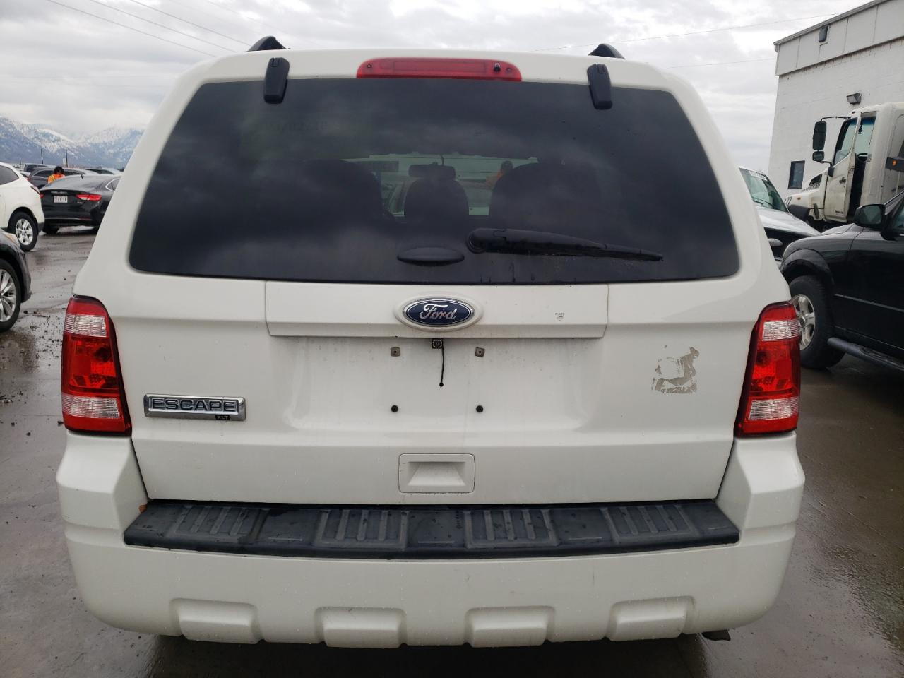 Photo 5 VIN: 1FMCU0D75CKA38627 - FORD ESCAPE 