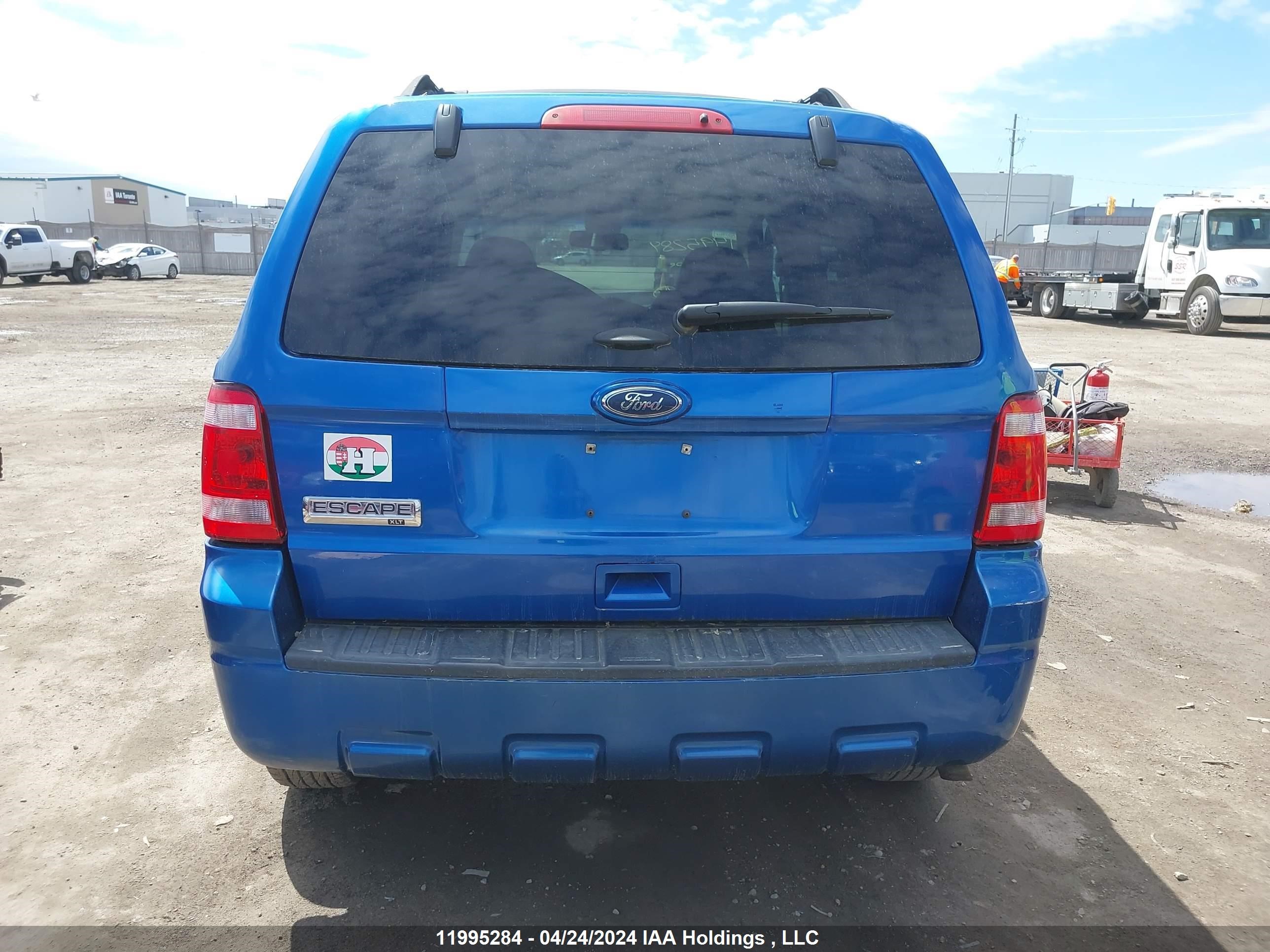 Photo 16 VIN: 1FMCU0D75CKA45450 - FORD ESCAPE 