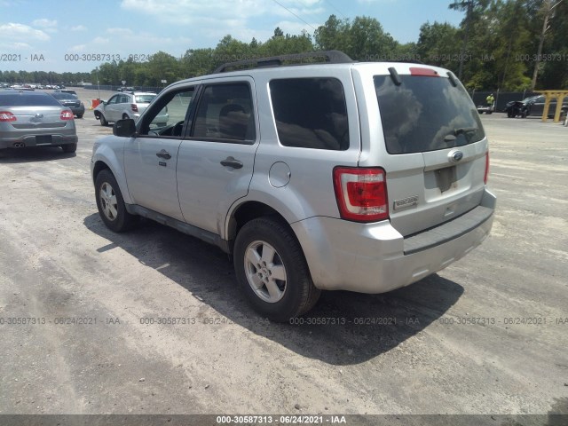 Photo 2 VIN: 1FMCU0D75CKA78965 - FORD ESCAPE 