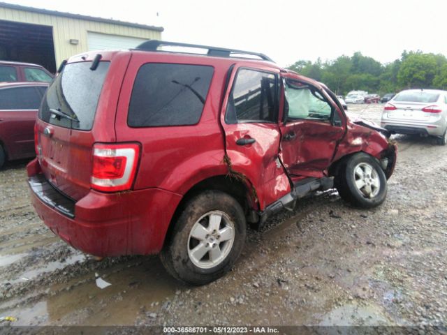 Photo 3 VIN: 1FMCU0D75CKA89223 - FORD ESCAPE 