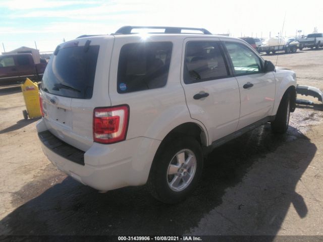 Photo 3 VIN: 1FMCU0D75CKA90257 - FORD ESCAPE 