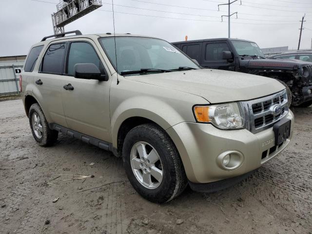 Photo 3 VIN: 1FMCU0D75CKB40915 - FORD ESCAPE XLT 