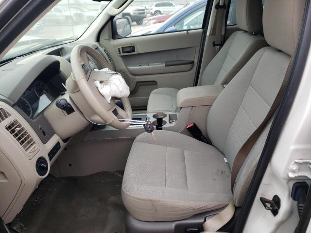 Photo 6 VIN: 1FMCU0D75CKC17833 - FORD ESCAPE 