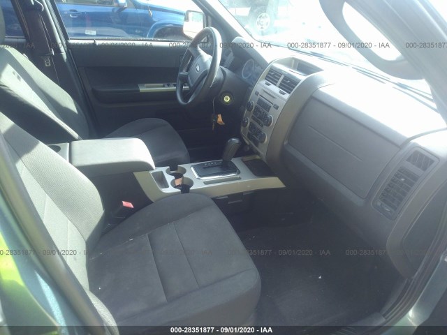 Photo 4 VIN: 1FMCU0D76AKA81144 - FORD ESCAPE 