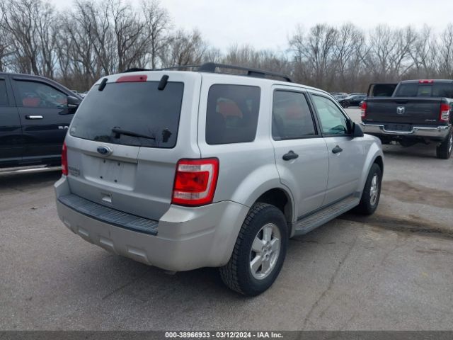 Photo 3 VIN: 1FMCU0D76BKA56763 - FORD ESCAPE 