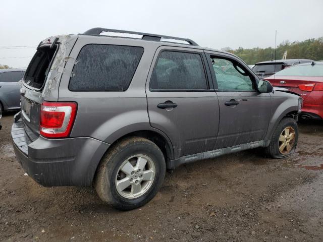 Photo 2 VIN: 1FMCU0D76BKC58910 - FORD ESCAPE XLT 