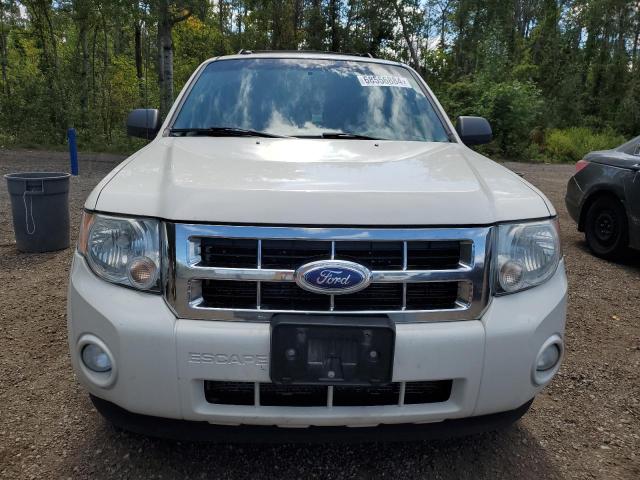 Photo 4 VIN: 1FMCU0D76CKB72398 - FORD ESCAPE XLT 