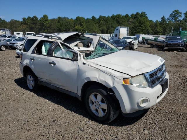 Photo 3 VIN: 1FMCU0D76CKC17646 - FORD ESCAPE XLT 