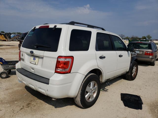 Photo 3 VIN: 1FMCU0D77AKA80004 - FORD ESCAPE XLT 