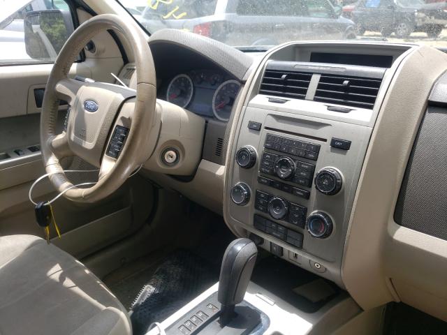 Photo 8 VIN: 1FMCU0D77AKC16728 - FORD ESCAPE XLT 