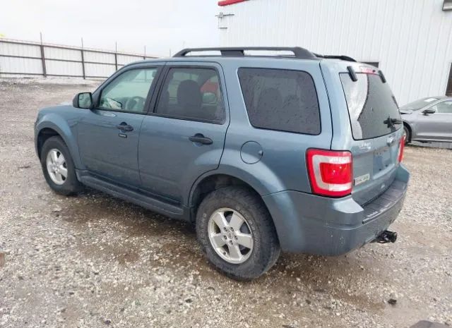 Photo 2 VIN: 1FMCU0D77BKA04218 - FORD ESCAPE 