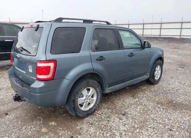 Photo 3 VIN: 1FMCU0D77BKA04218 - FORD ESCAPE 