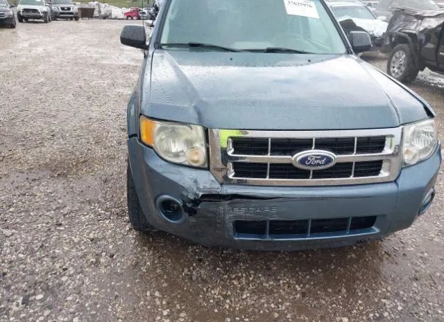 Photo 5 VIN: 1FMCU0D77BKA04218 - FORD ESCAPE 