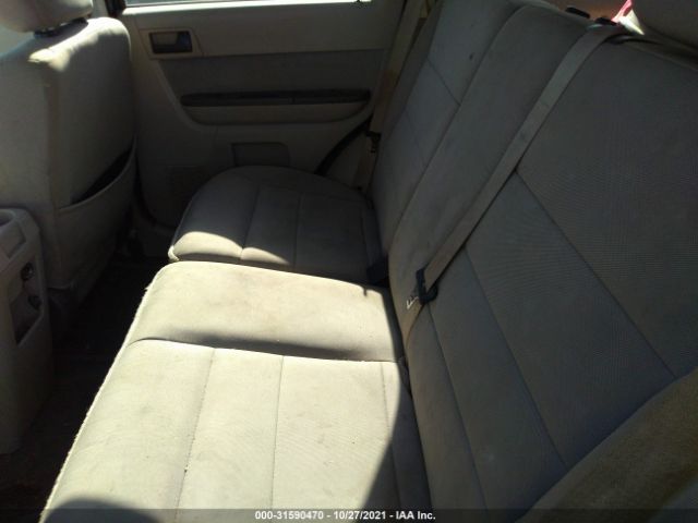 Photo 7 VIN: 1FMCU0D77BKA79968 - FORD ESCAPE 