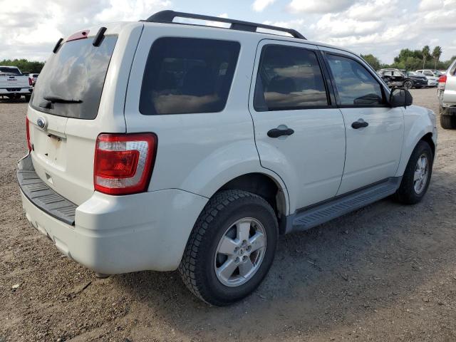 Photo 2 VIN: 1FMCU0D77BKA92610 - FORD ESCAPE XLT 