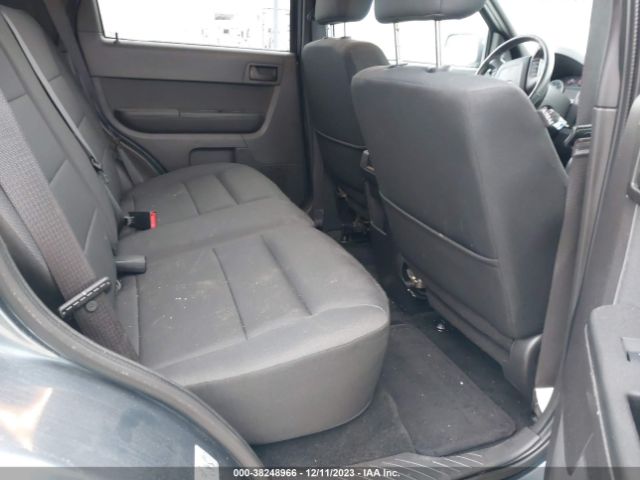 Photo 7 VIN: 1FMCU0D77BKA92879 - FORD ESCAPE 