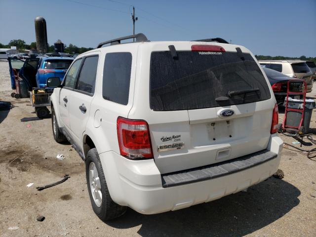 Photo 2 VIN: 1FMCU0D77BKB85675 - FORD ESCAPE XLT 