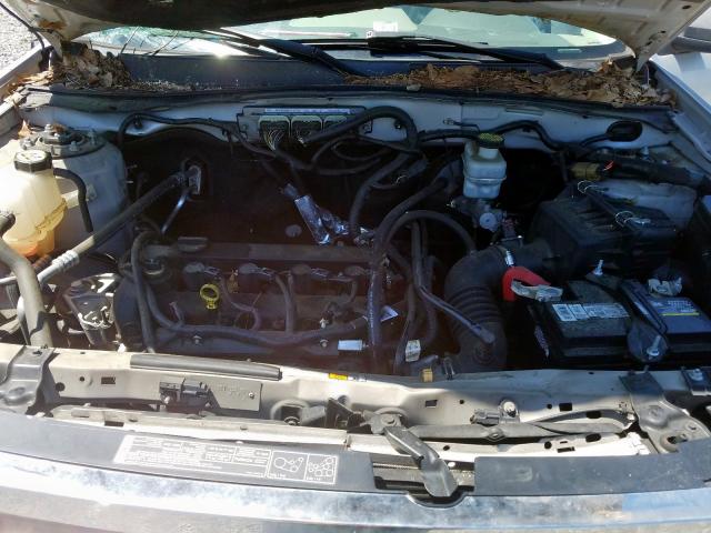 Photo 6 VIN: 1FMCU0D77BKC48015 - FORD ESCAPE XLT 