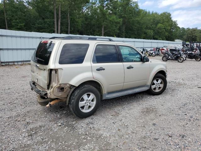 Photo 2 VIN: 1FMCU0D77CKA80121 - FORD ESCAPE XLT 