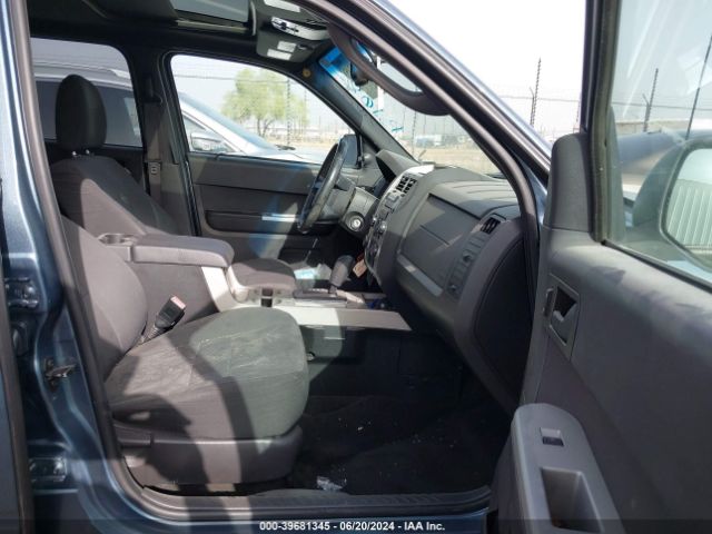 Photo 4 VIN: 1FMCU0D77CKB10234 - FORD ESCAPE 