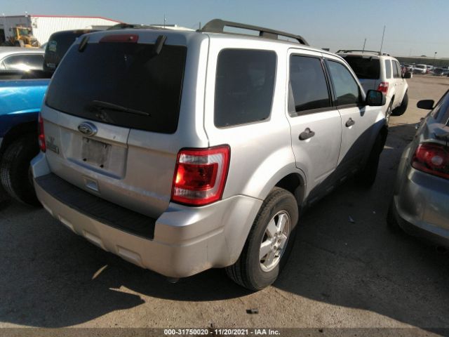 Photo 3 VIN: 1FMCU0D77CKB32377 - FORD ESCAPE 