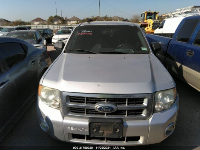 Photo 5 VIN: 1FMCU0D77CKB32377 - FORD ESCAPE 