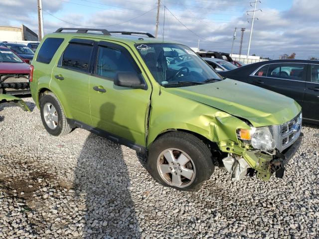 Photo 3 VIN: 1FMCU0D77CKB64777 - FORD ESCAPE XLT 