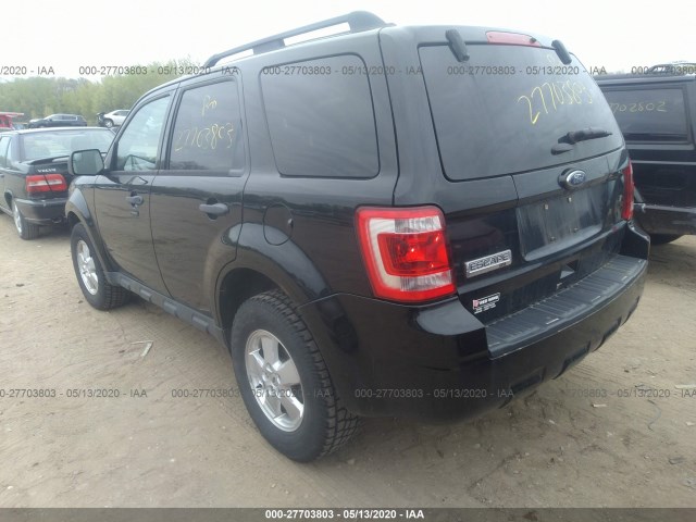 Photo 2 VIN: 1FMCU0D77CKC18417 - FORD ESCAPE 