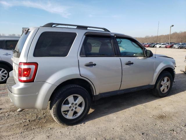 Photo 2 VIN: 1FMCU0D77CKC39204 - FORD ESCAPE 