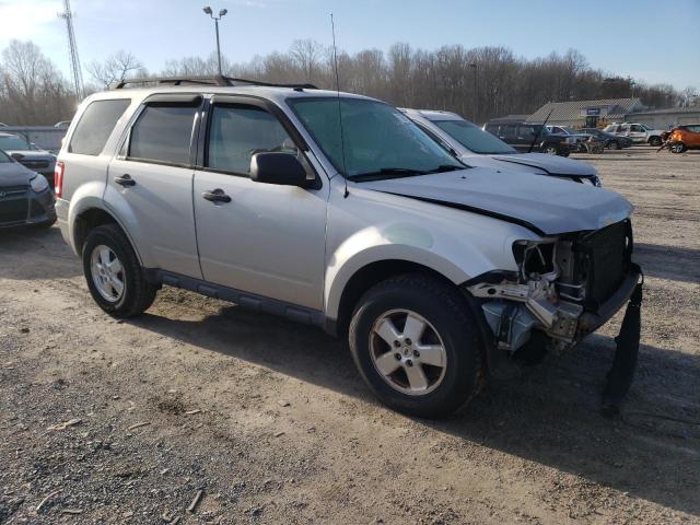 Photo 3 VIN: 1FMCU0D77CKC39204 - FORD ESCAPE 